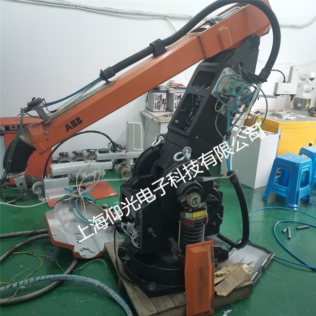 ABB機器人維修,工業(yè)機器人維修保養(yǎng)