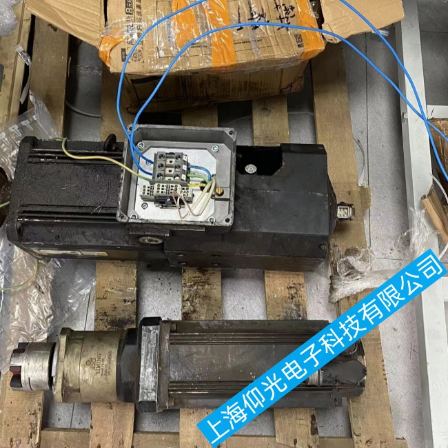 包裝行業(yè)力士樂伺服電機MDD065A-N-040-N2L-095GA0報警C2105維修