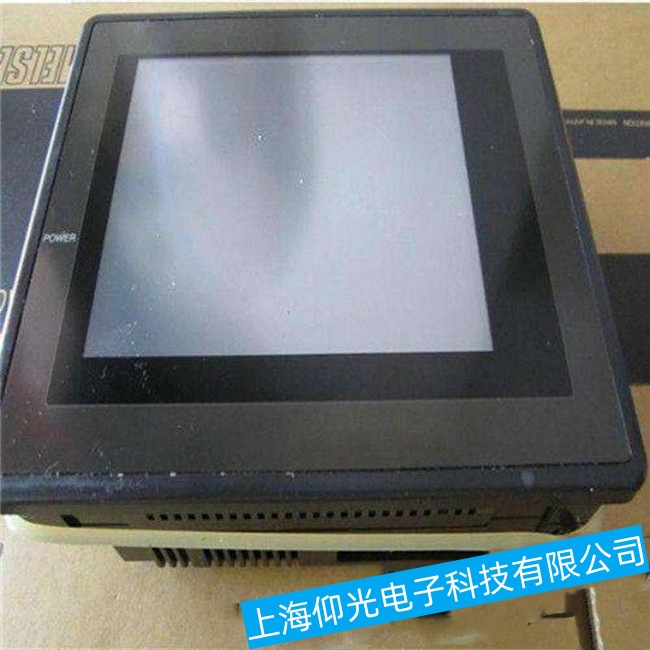 鄭州打印機發(fā)那科觸摸屏A02B-0303-C084屏幕顯示白色故障維修公司